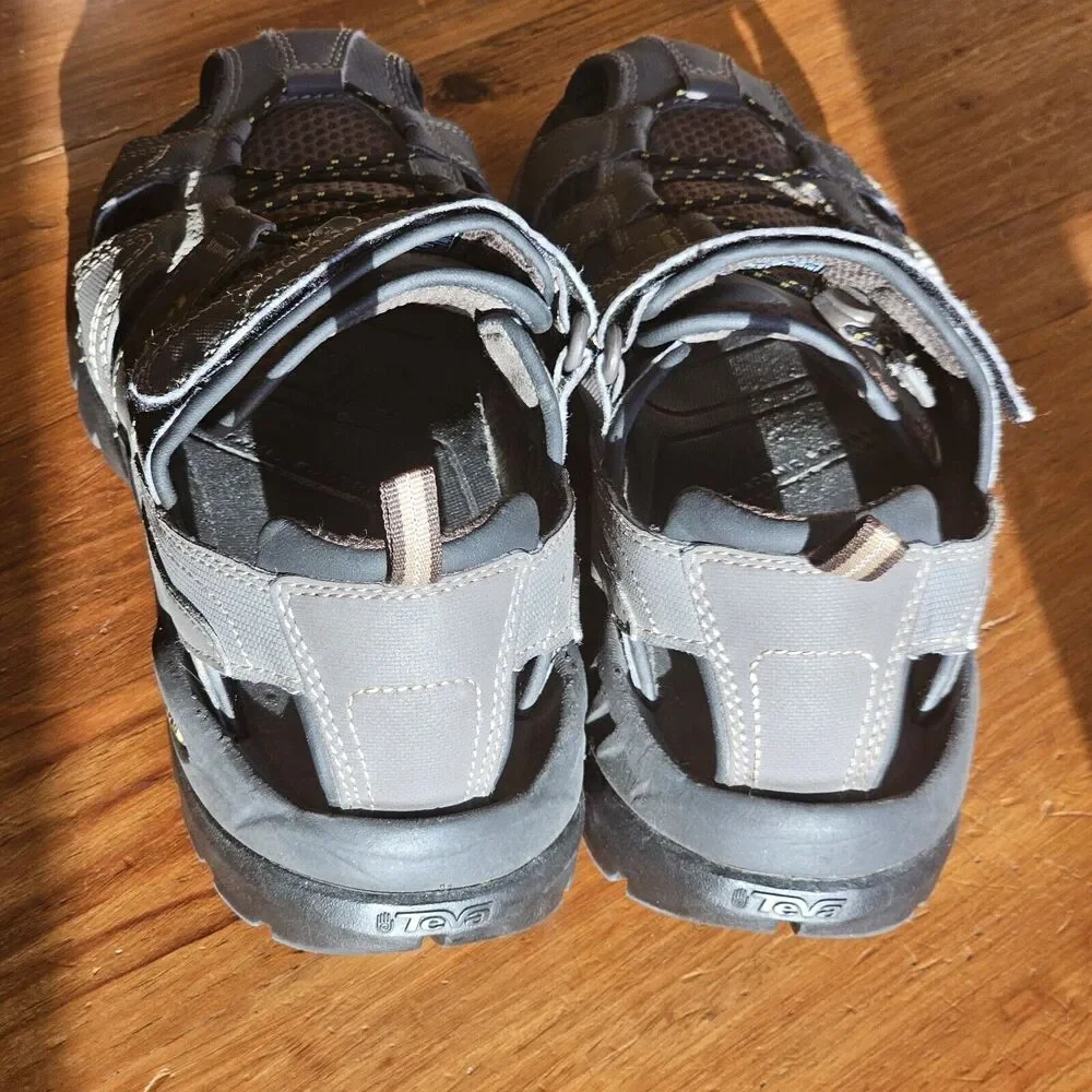 TEVA Forebay Fisherman Men's Sport Hiking Sandals Shoc Pad Walking Shoe Size 9